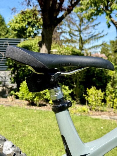Pivot SHUTTLE SL Pro X0 Eagle Transmission 2023