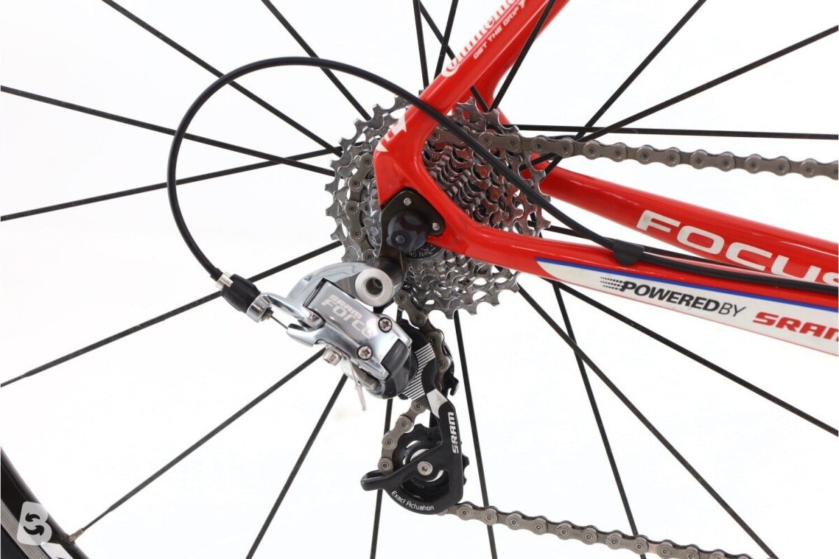 Focus Izalco 2013