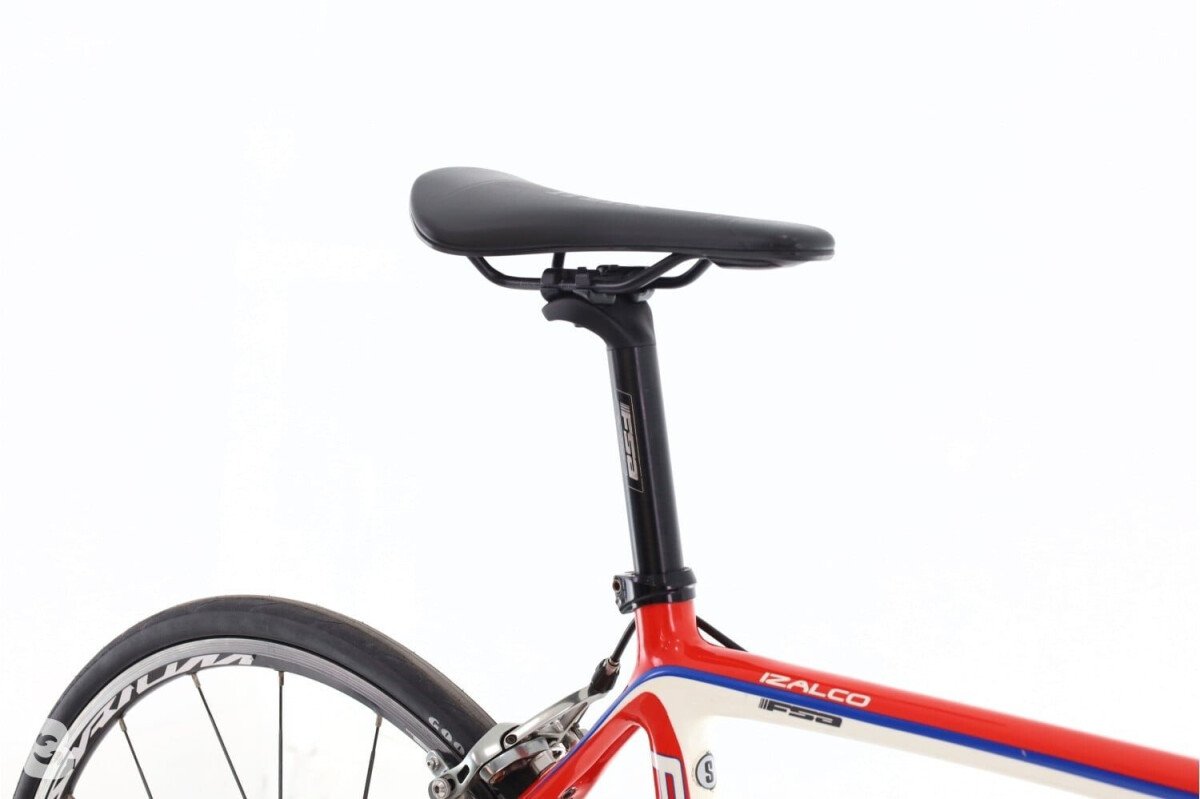 Focus Izalco 2013