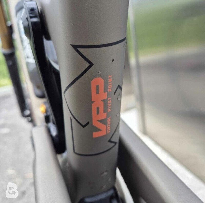 Santa Cruz MEGATOWER GX AXS / Carbon C 2023