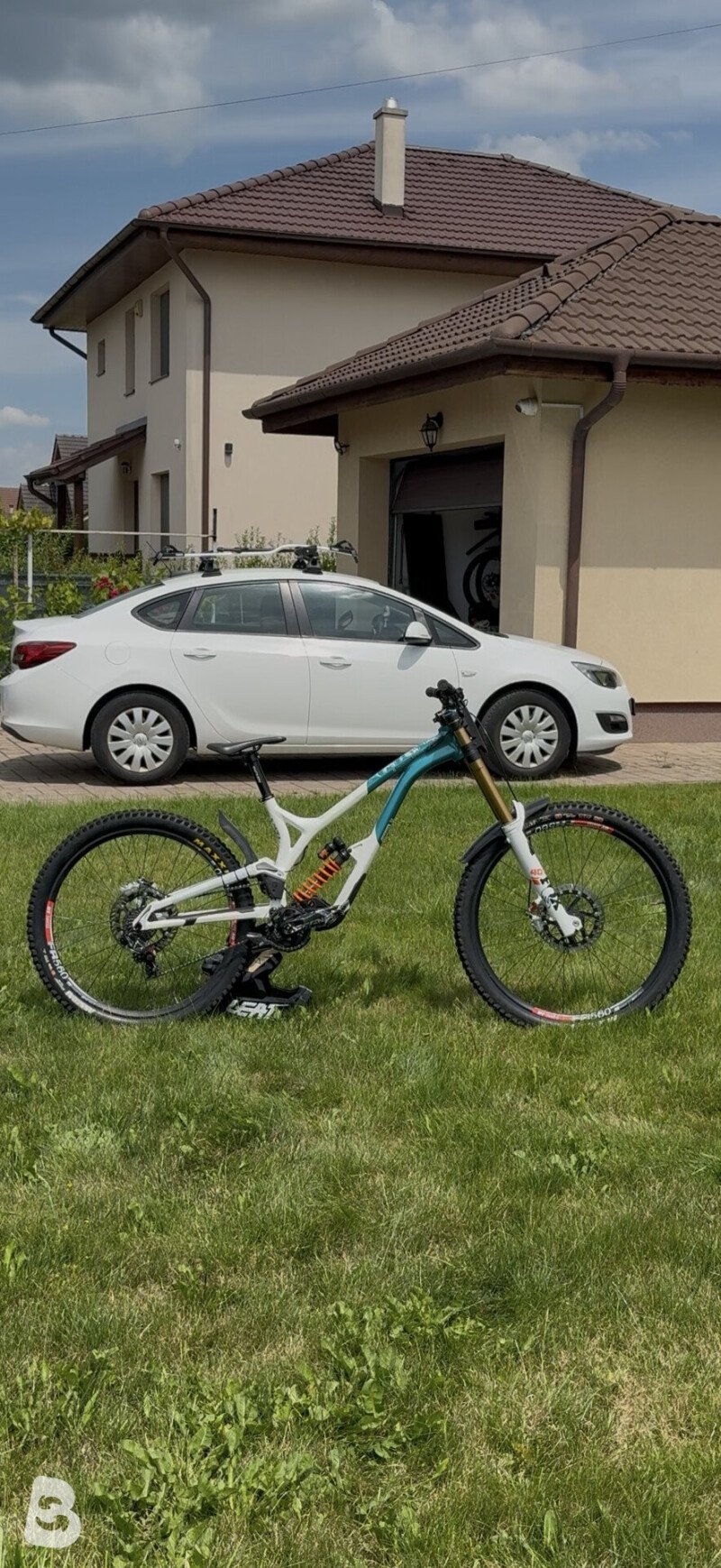 Commencal Supreme DH Signature 2021