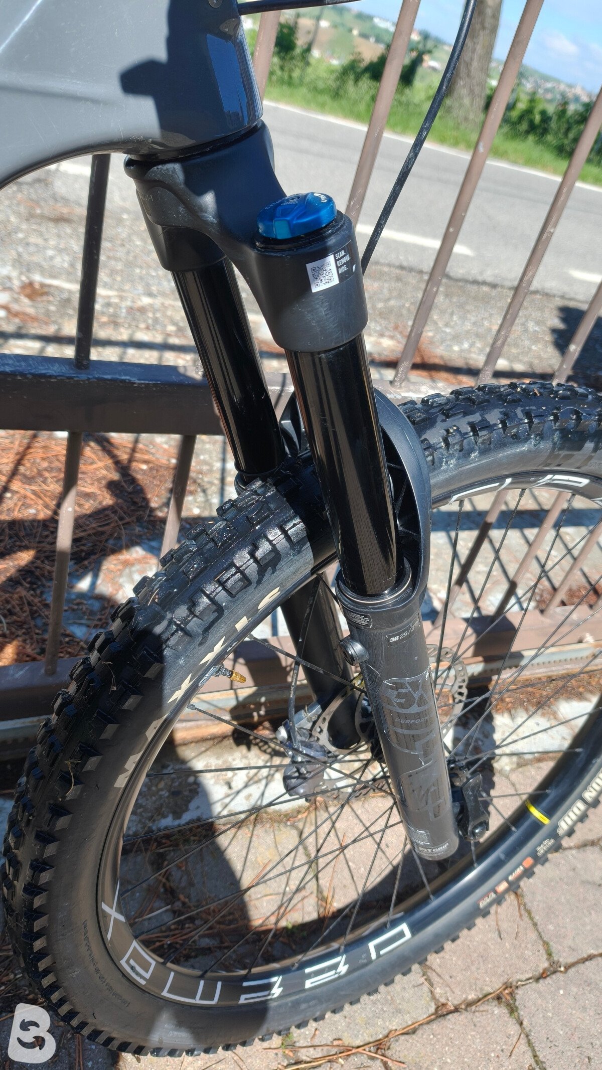 Mondraker CRUSHER 2024