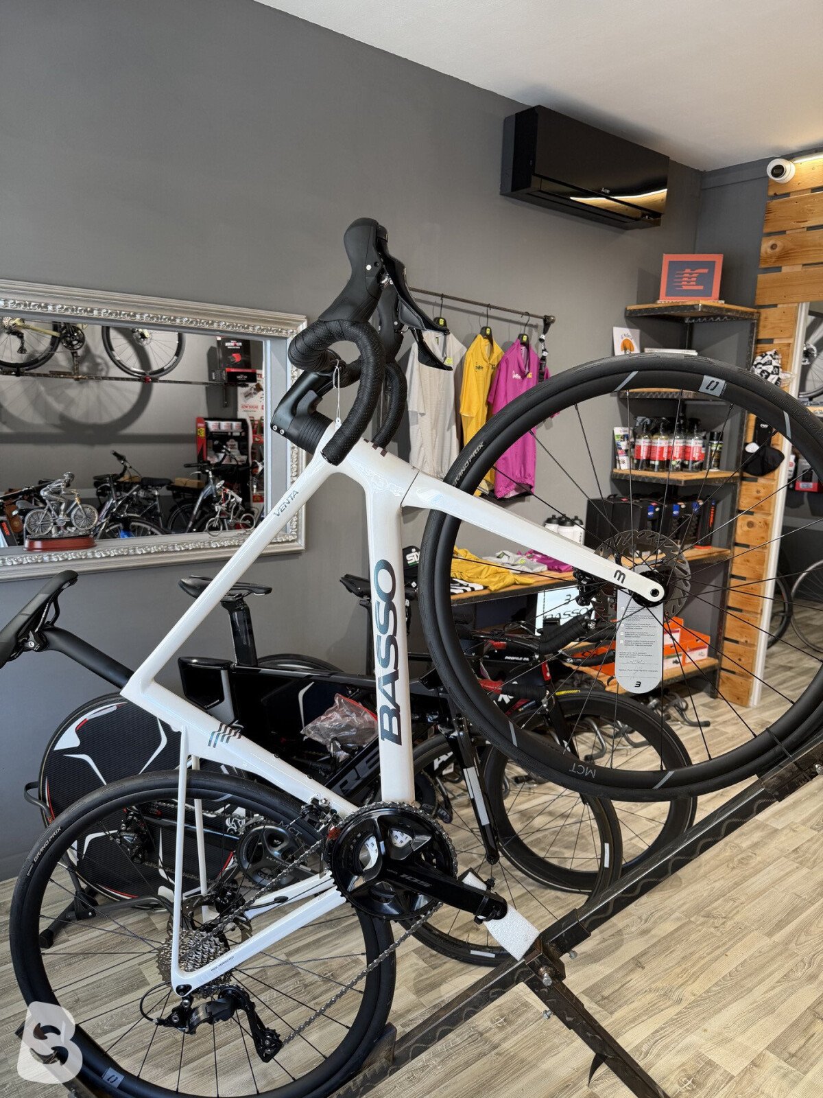 Basso Venta R Shimano 105 R7100 12s 2023