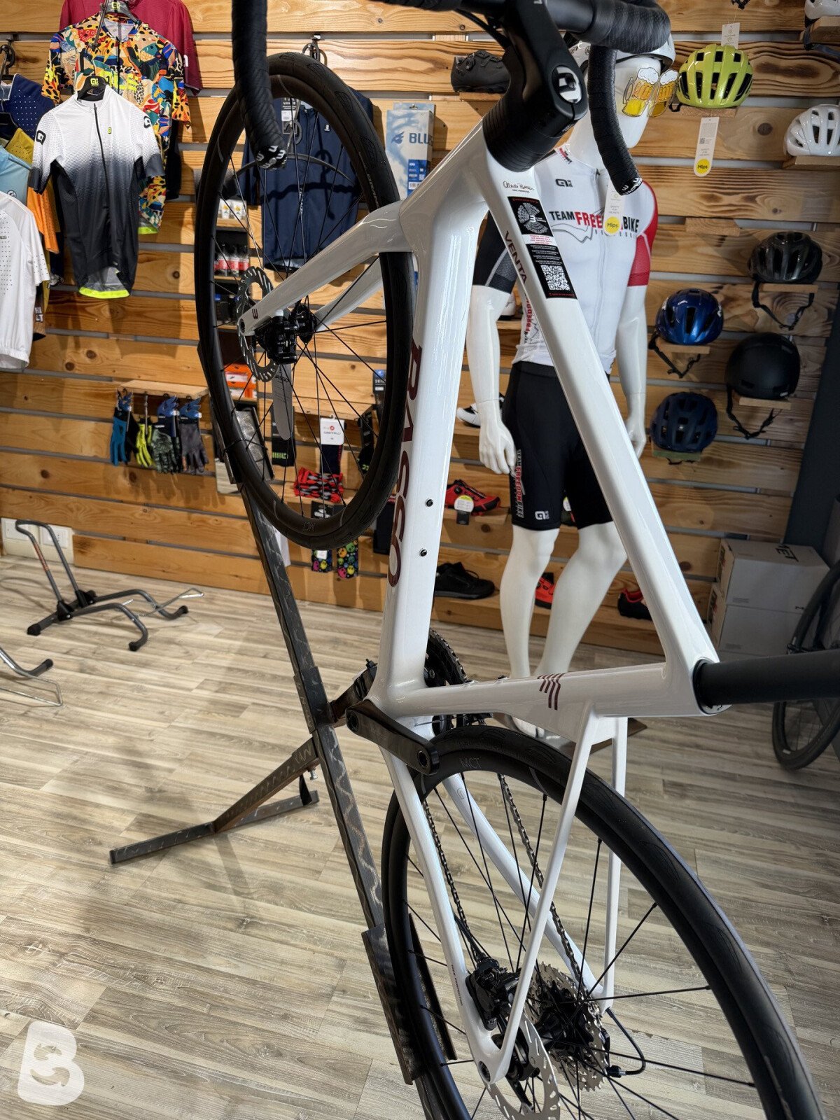 Basso Venta R Shimano 105 R7100 12s 2023
