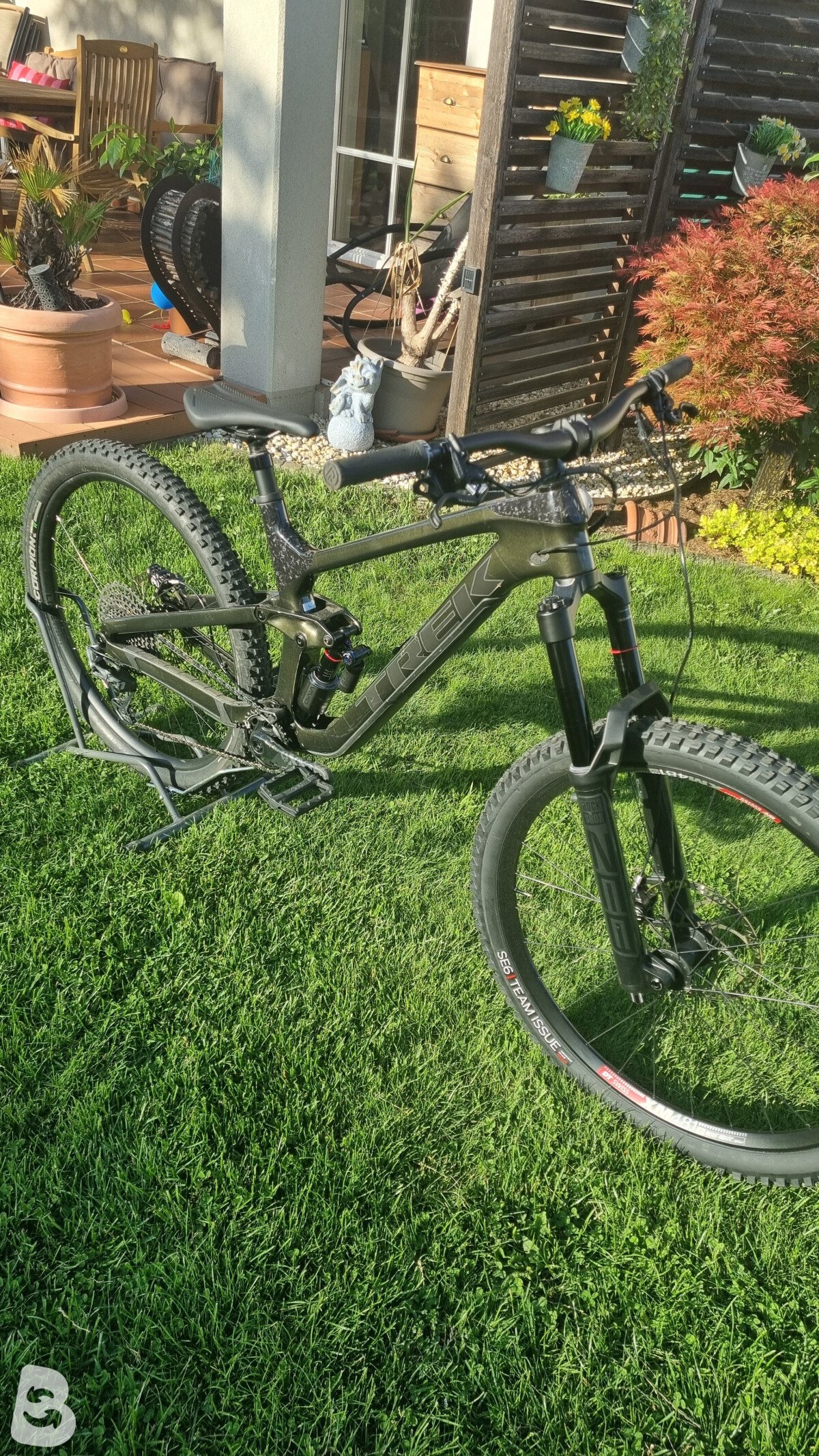 Trek Slash 9.7 (Upgrade & NewParts) 2021
