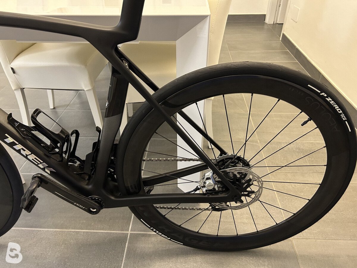 Trek Madone 8 2025