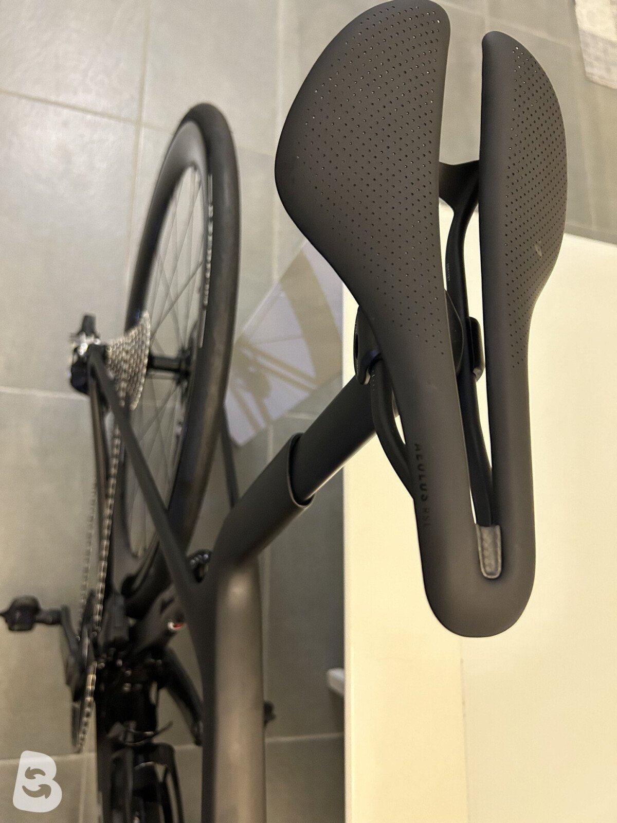 Trek Madone 8 2025