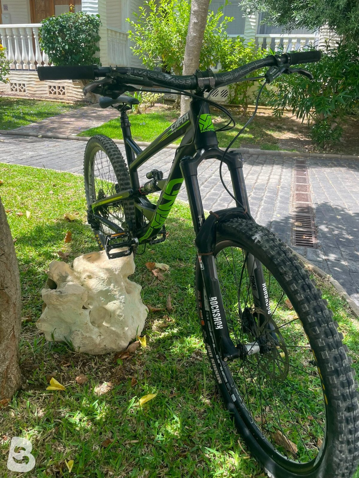 YT Industries Capra AL Comp 2016