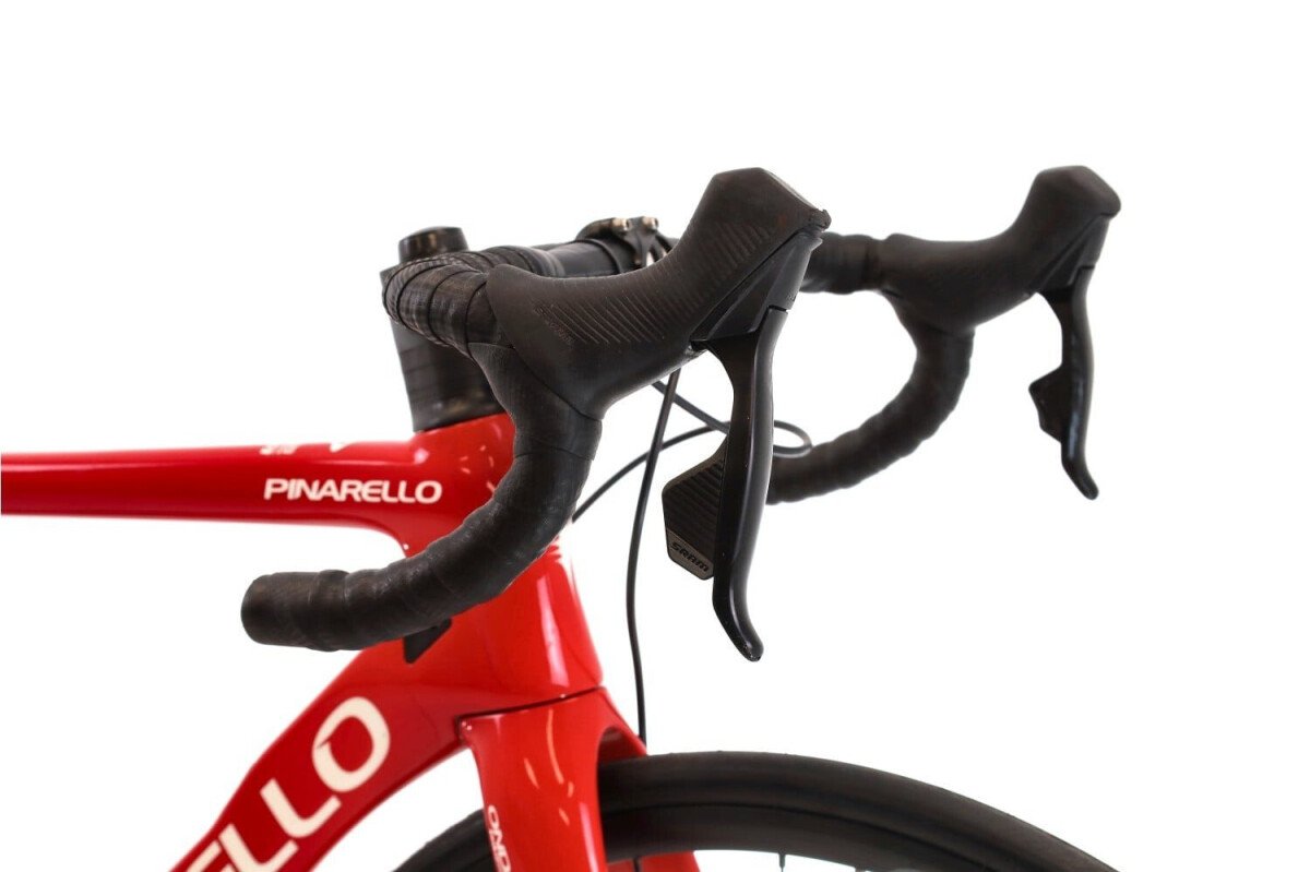 Pinarello Paris Disk AXS 12V 2024