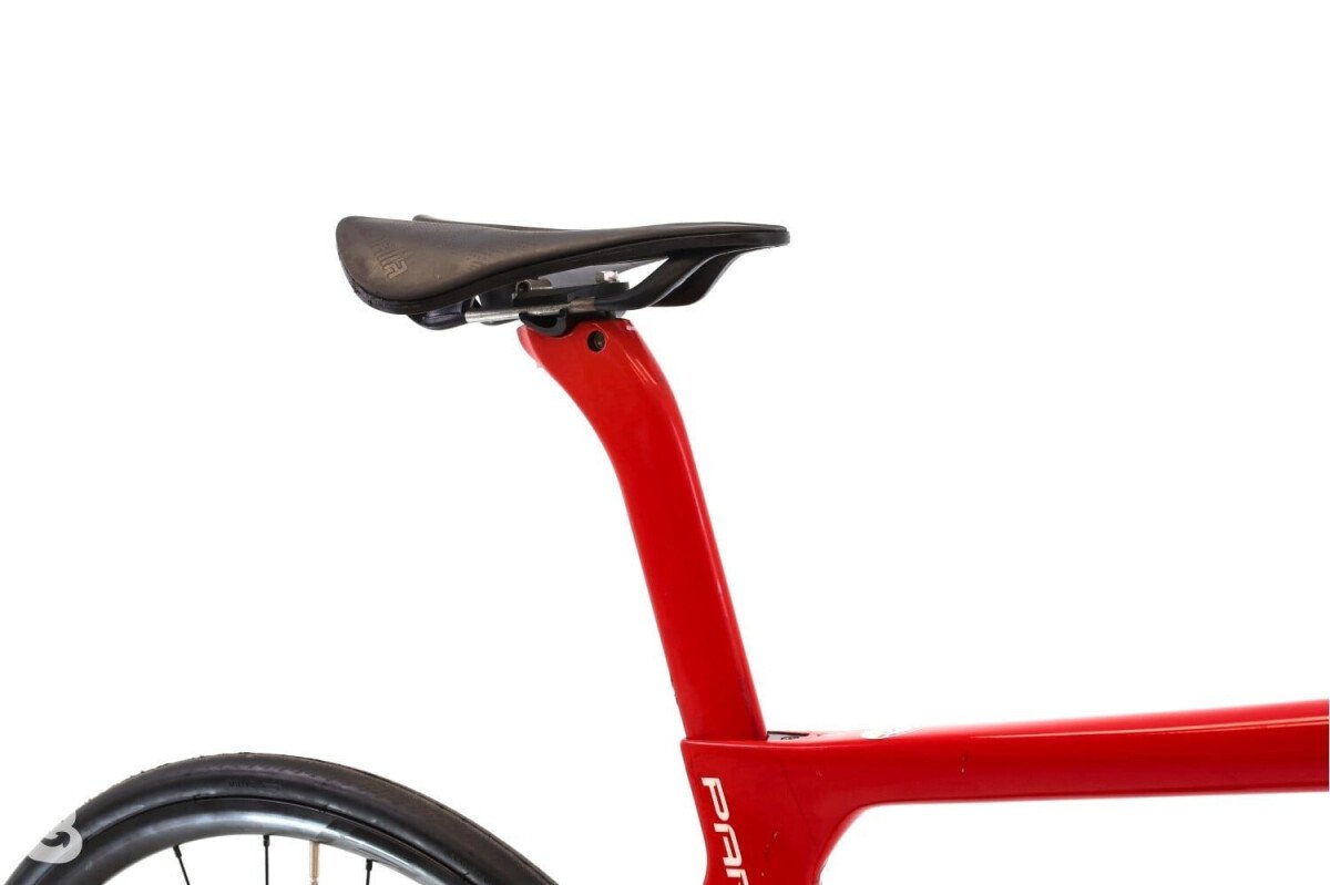 Pinarello Paris Disk AXS 12V 2024