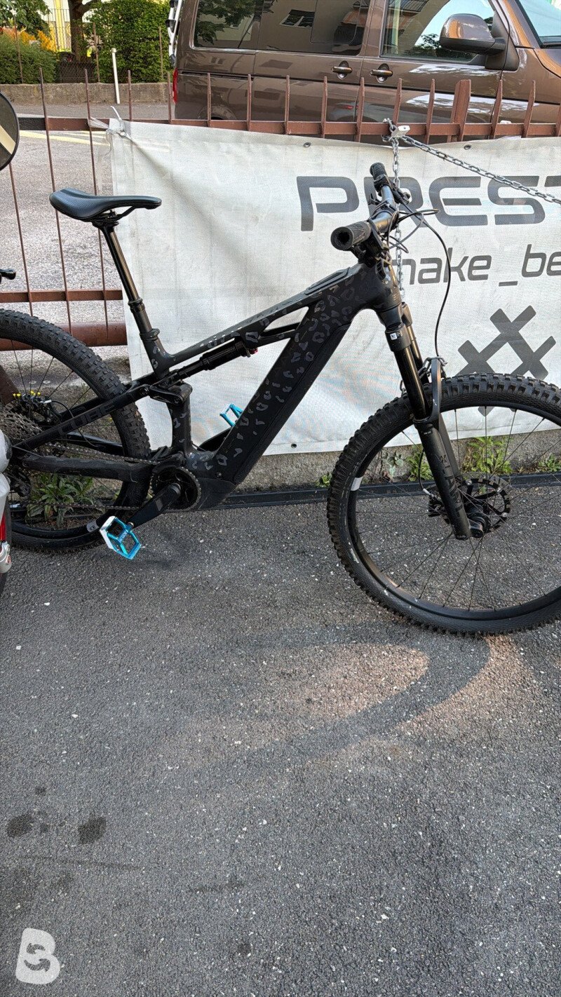 Cube Stereo Hybrid ONE44 HPC Race 800 2025