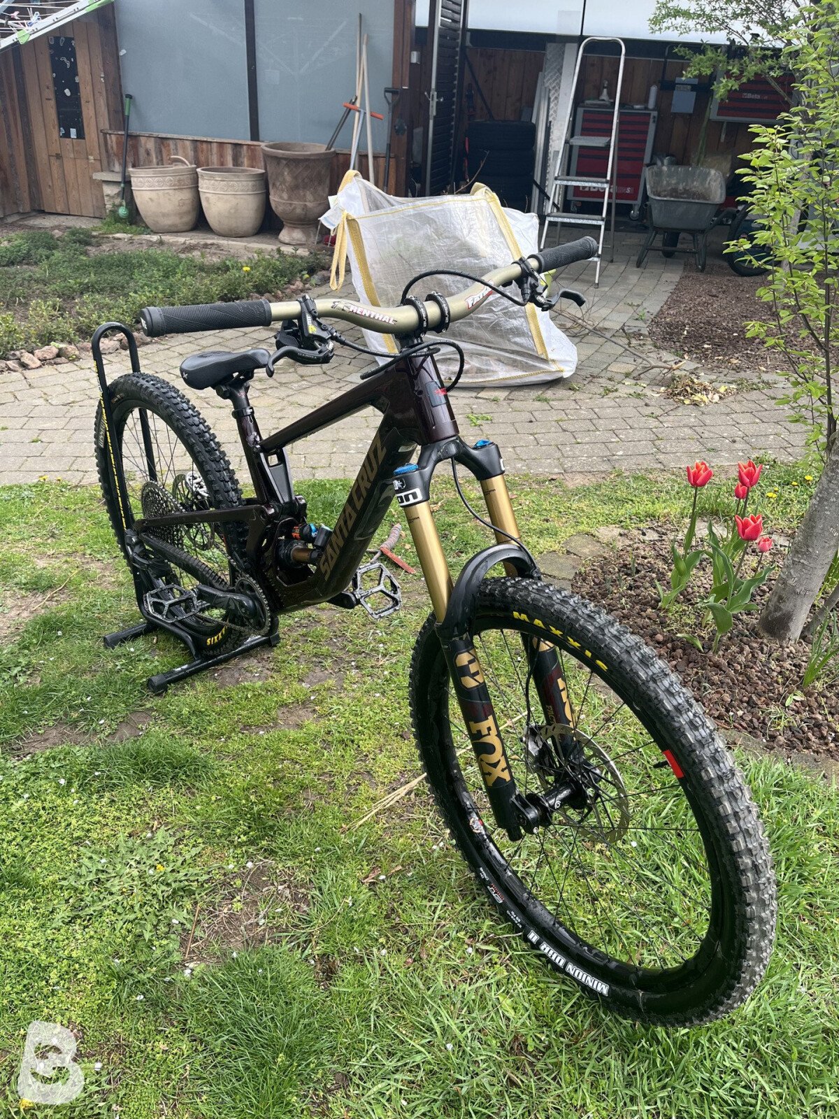 Santa Cruz NOMAD X01 / Air / AXS / RSV / Carbon CC / 27.5 2022