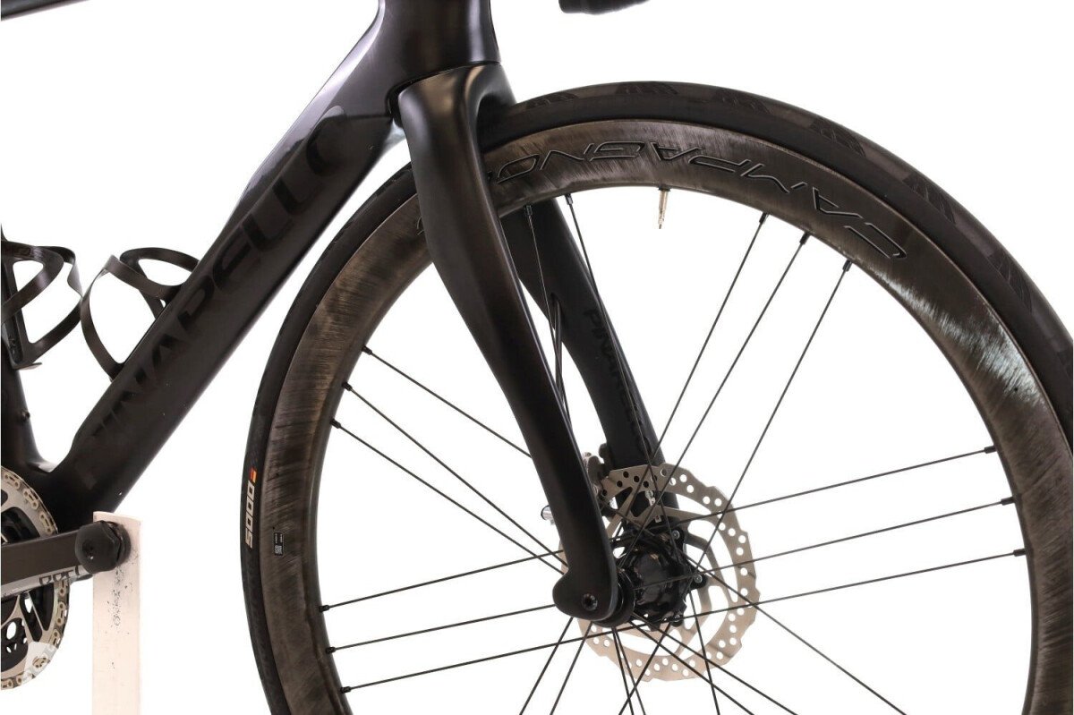 Pinarello Dogma F12 AXS 12V 2023