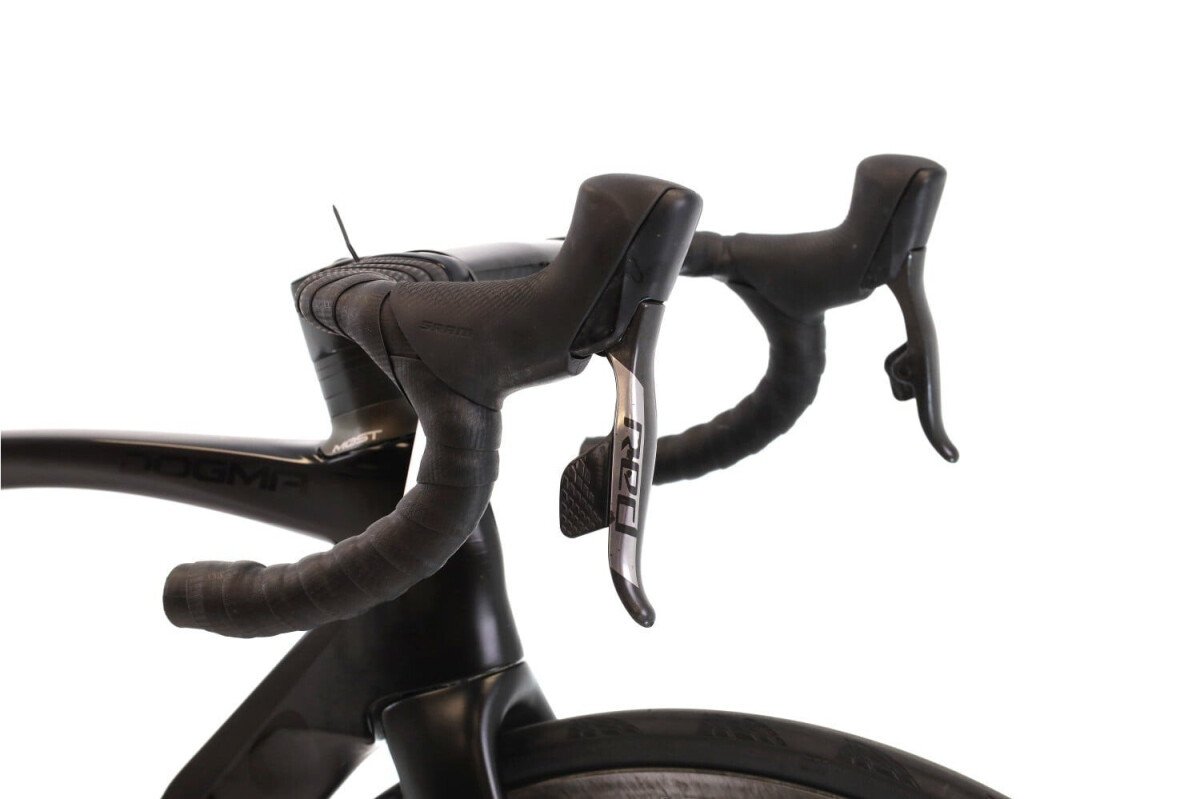 Pinarello Dogma F12 AXS 12V 2023