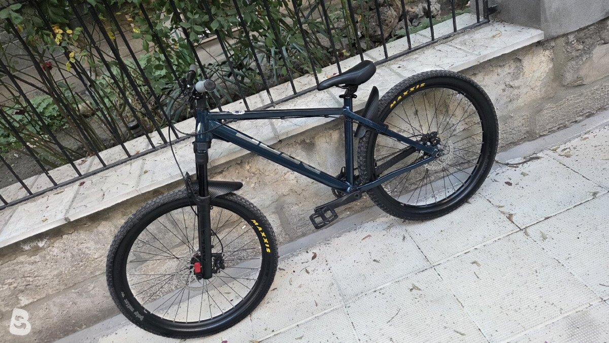 Drag C1 Team G2 Custom DIRT JUMP with Fox 34 Float 2025