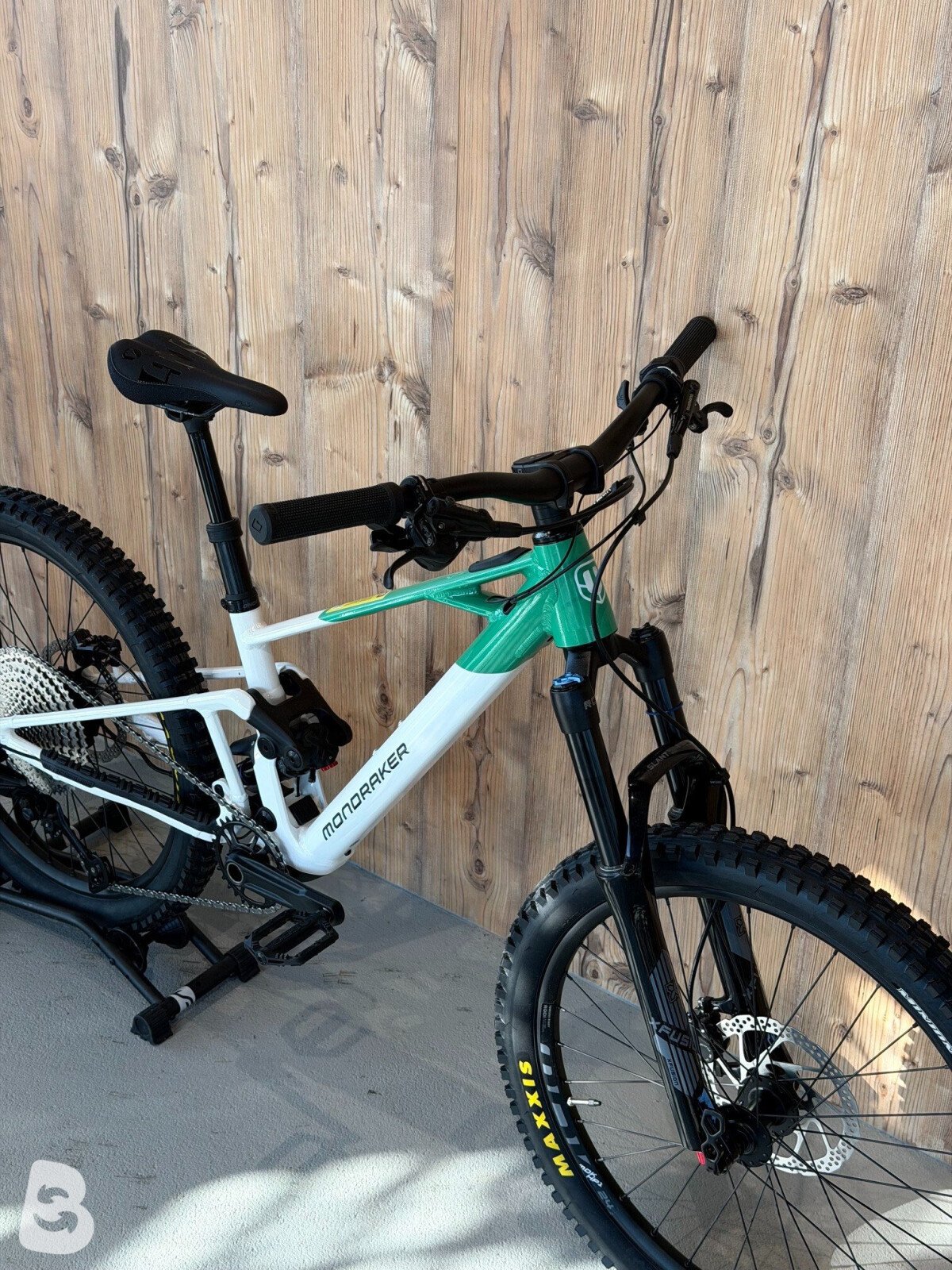 Mondraker F-Play 24 *SUMMER SALE -10% statt € 3399,-* 2026