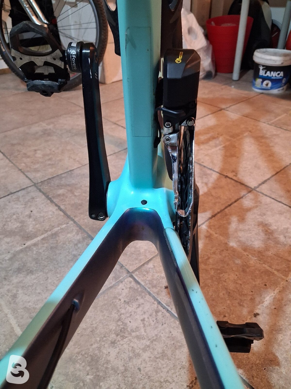 Bianchi Oltre Race 2024