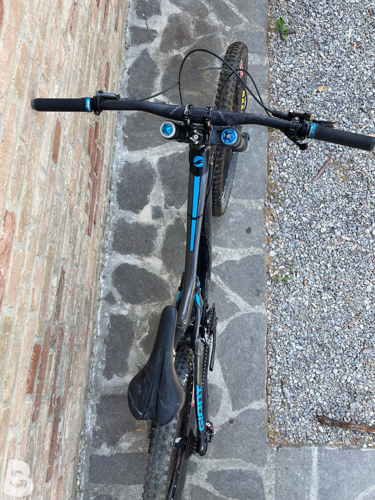 Giant Glory Advanced 27.5 0 2015