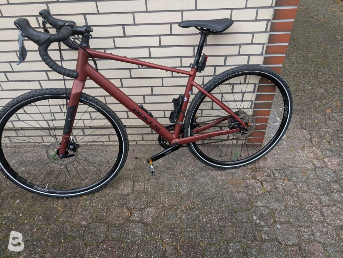 Bulls GRINDER 1 2022