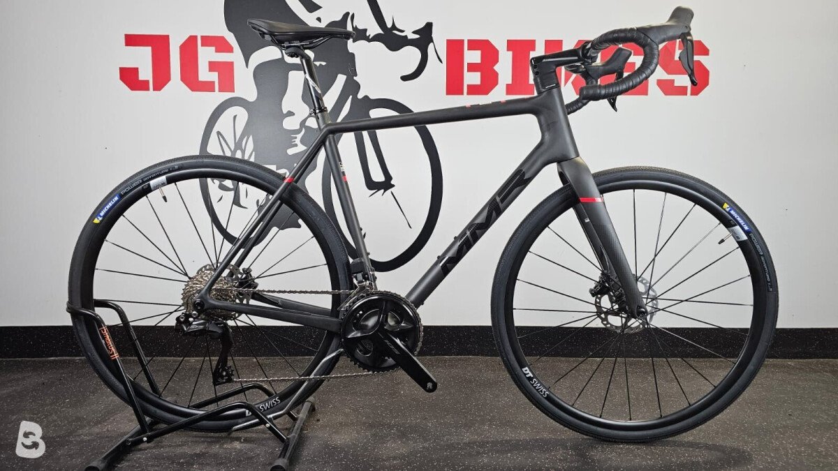 MMR GRAND TOUR 10 disc 105 di2 2025