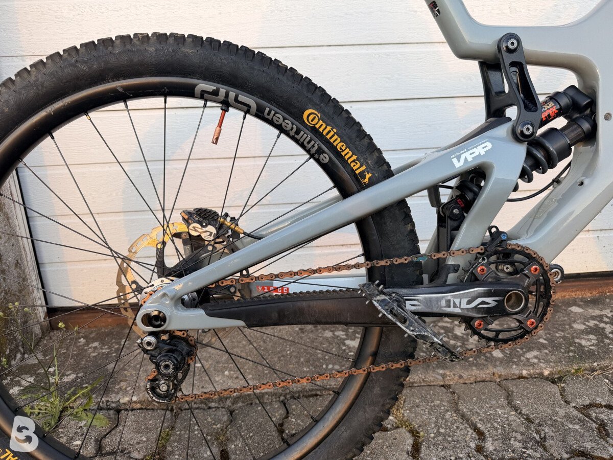Santa Cruz V10 S 2020