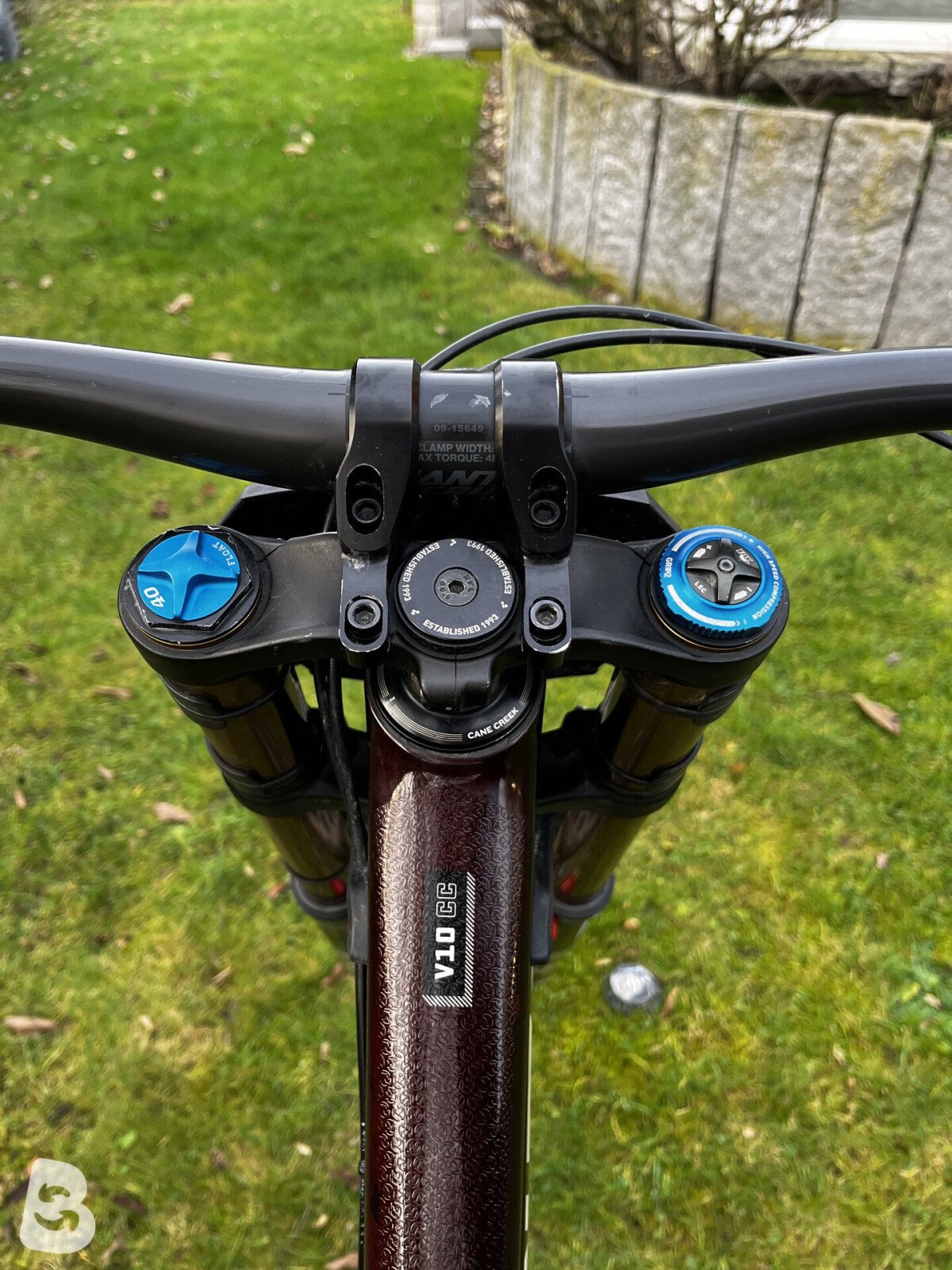 Santa Cruz V10 X01 MX Carbon 2021