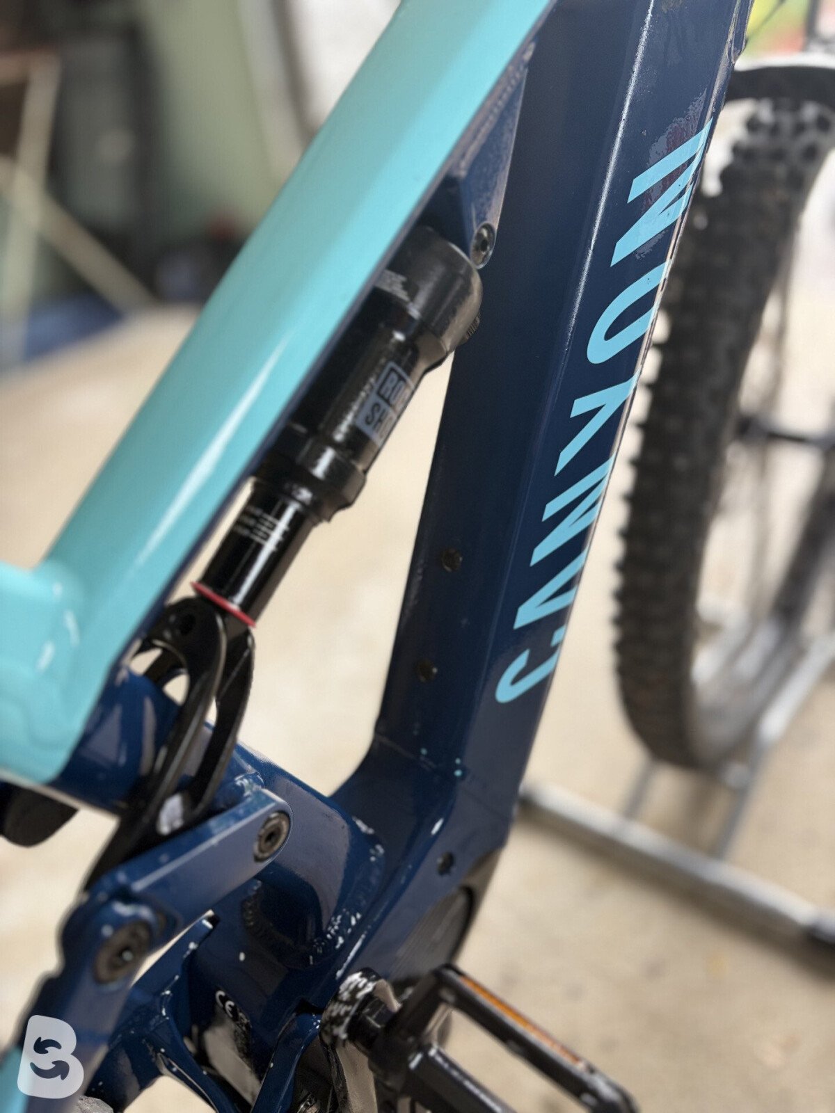 Canyon Neuron ON 8 S, Wire Blue 2021