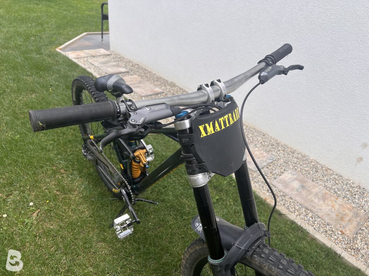 Mondraker Summum R 2022