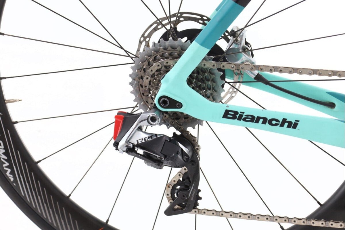Bianchi Oltre XR4 Arkea Team AXS 12V 2025