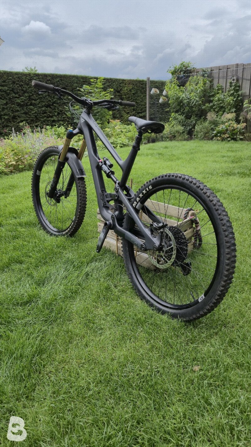 YT Industries Custom 2023