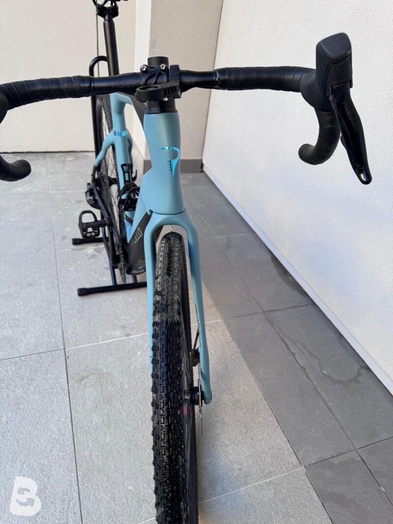 Pinarello NYTRO E5 GRAVEL - SRAM RIVAL AXS 2026