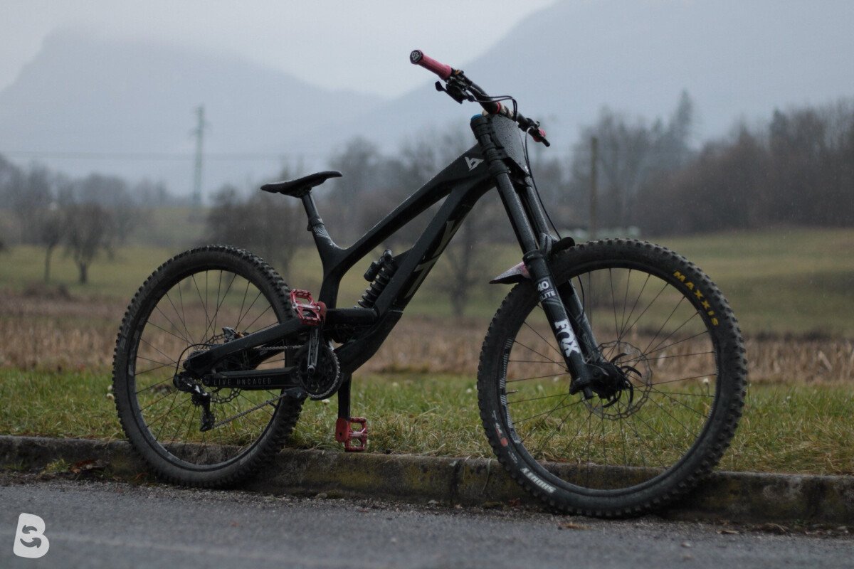 YT Industries Tues Pro 2021