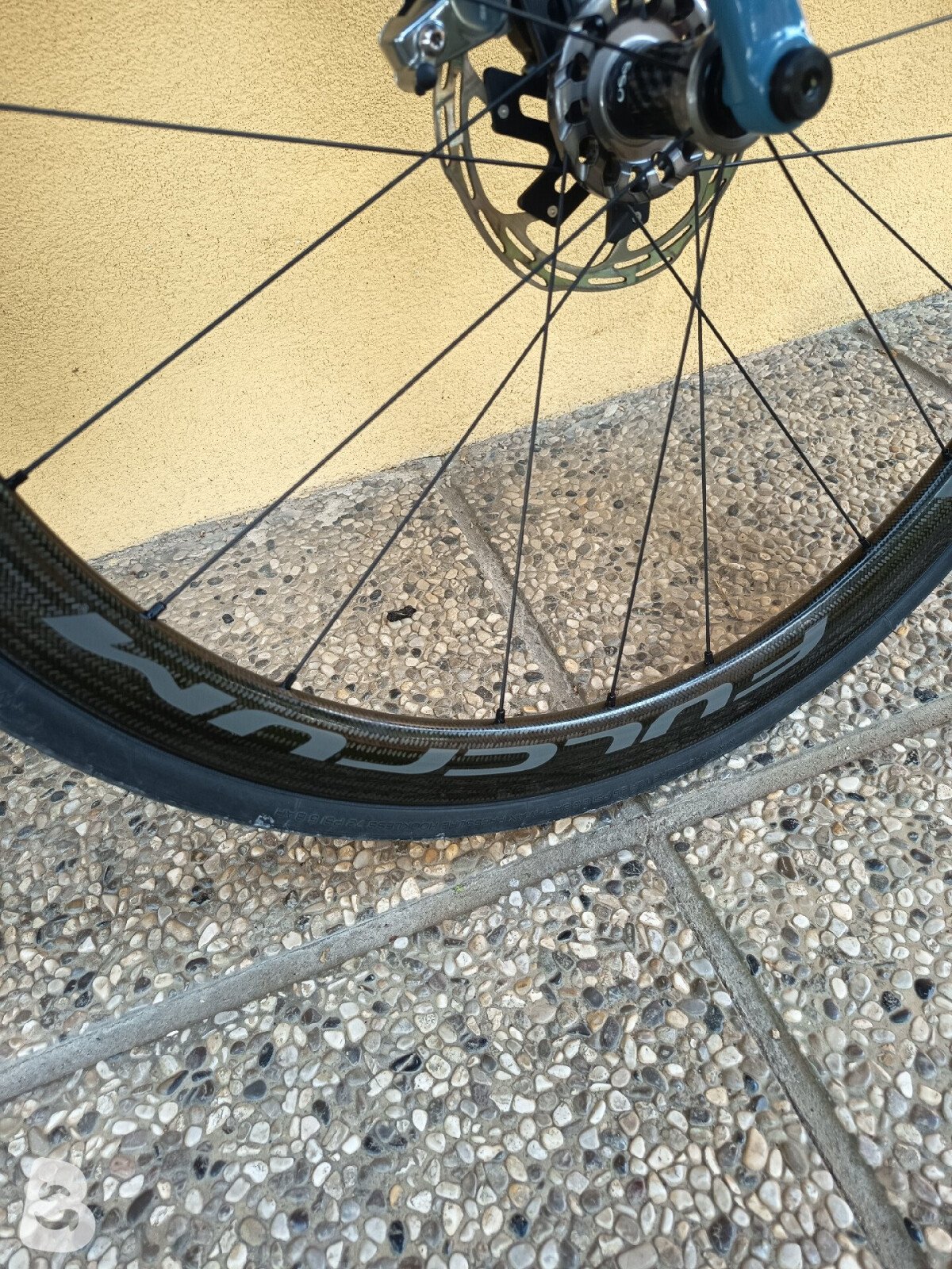 Focus IZALCO MAX DISC 9.8 2021