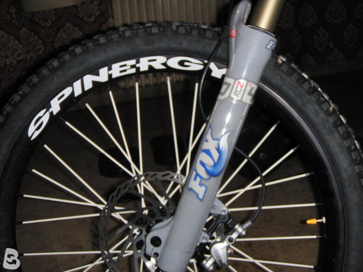 Yeti 303 N.46/100 2006