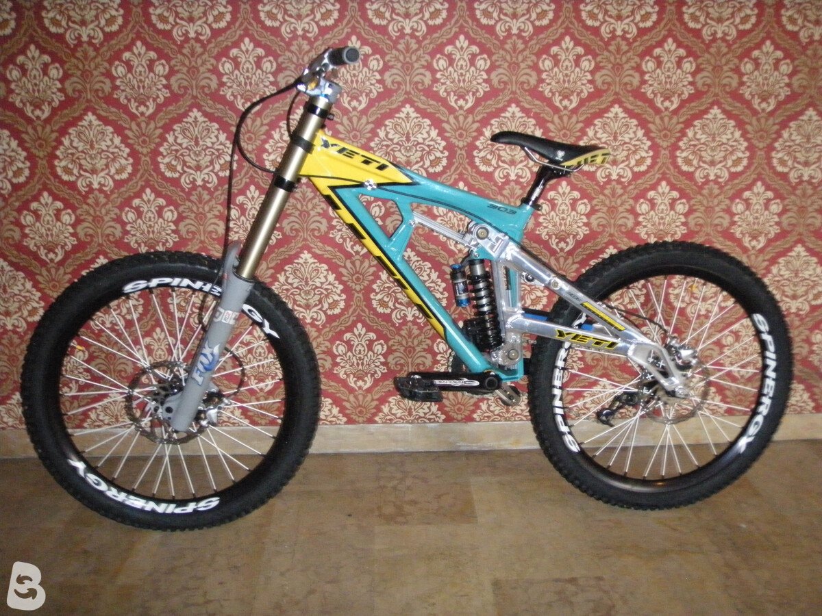 Yeti 303 N.46/100 2006