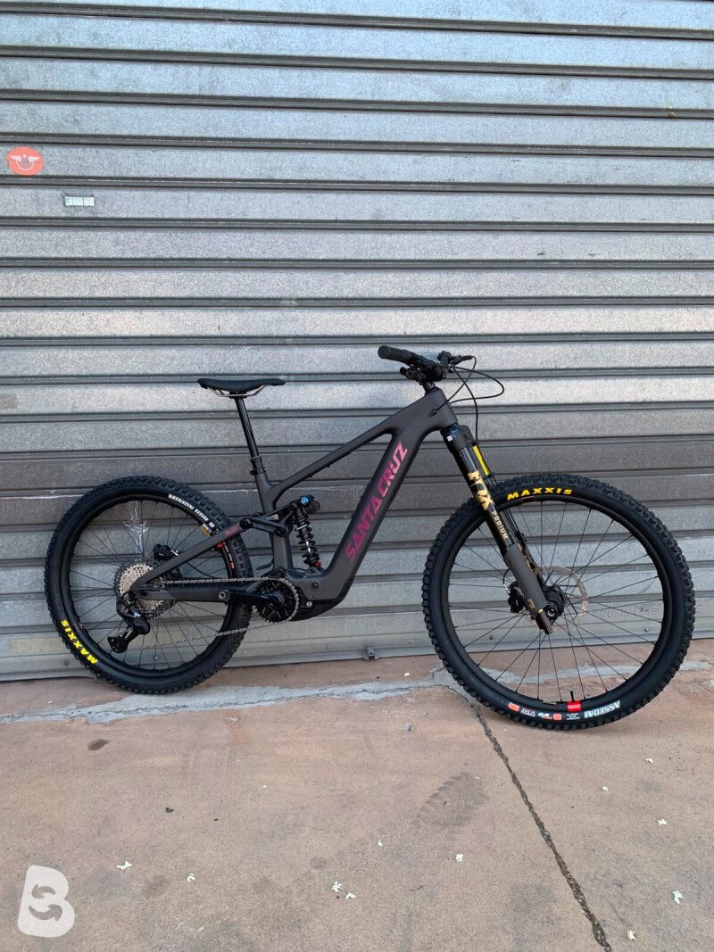Santa Cruz BULLIT 2026