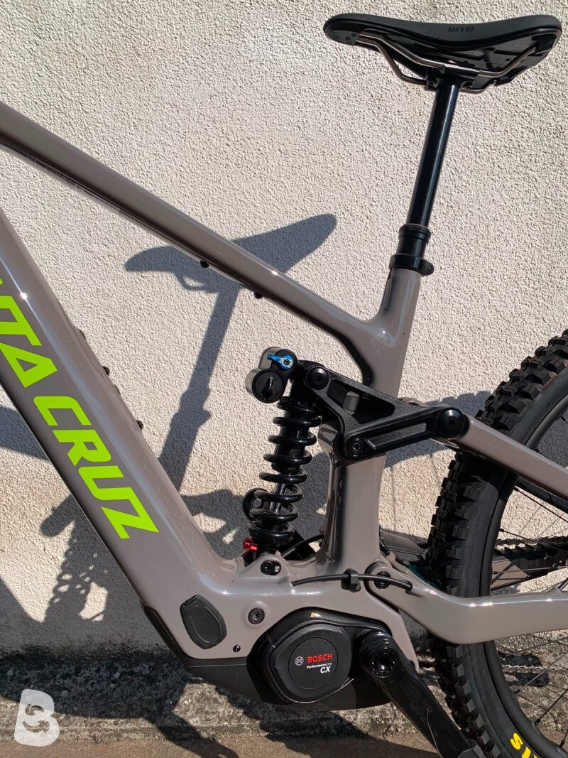 Santa Cruz BULLIT DI2 2026