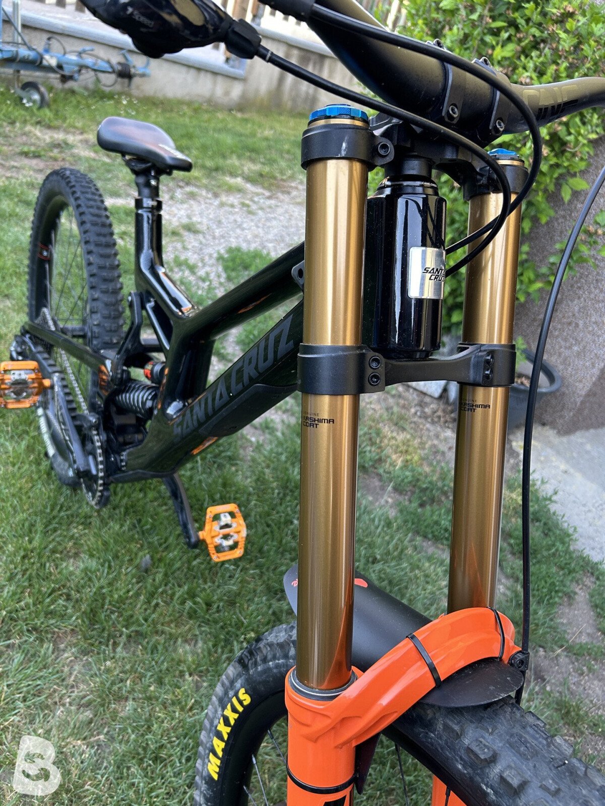 Santa Cruz V10 DH X01/GX Carbon CC 2024