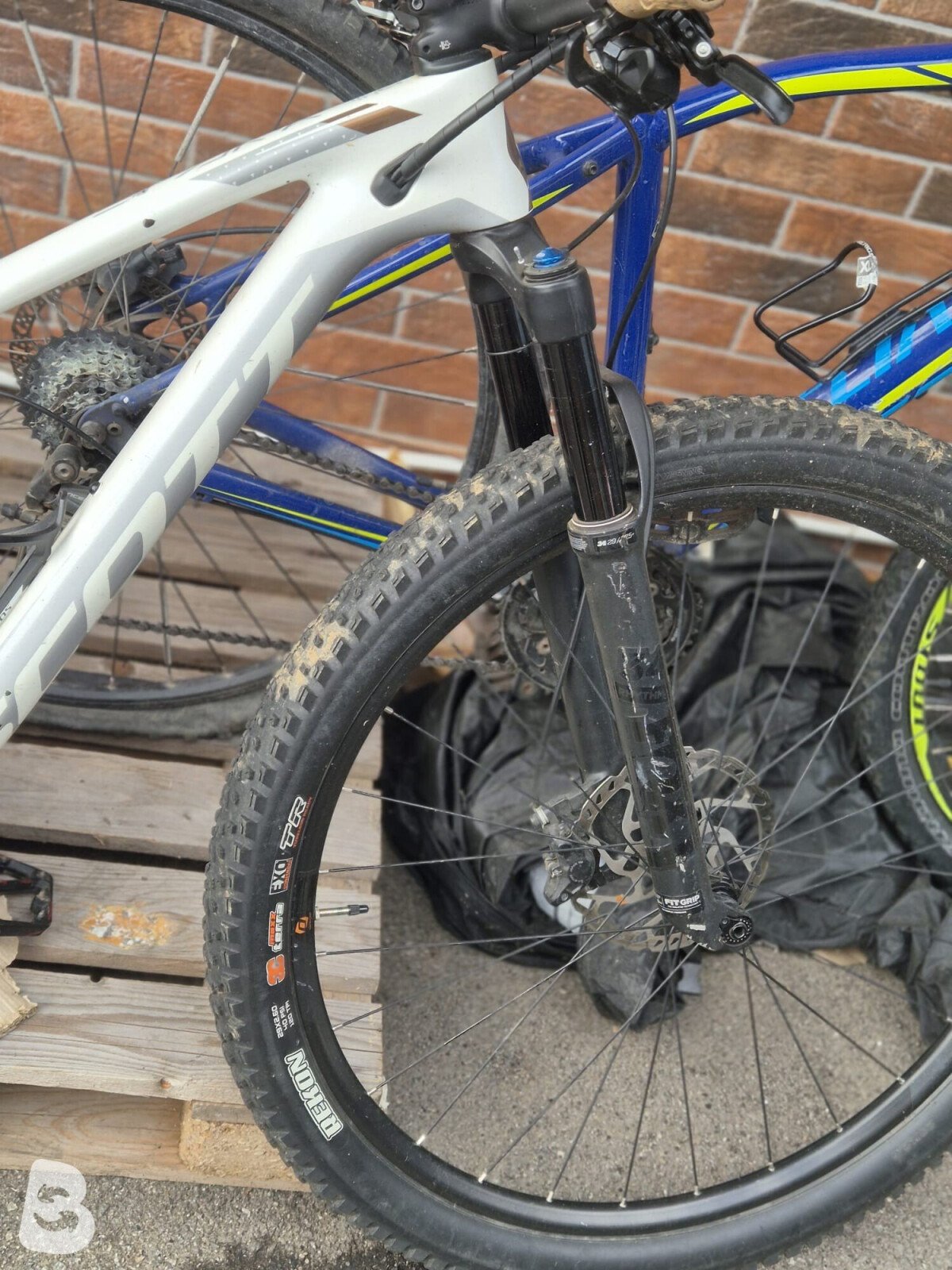 Scott Contessa Spark 910 2021