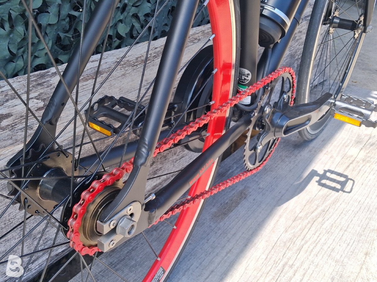 BBF Skinny mit Akku und Motor 2023