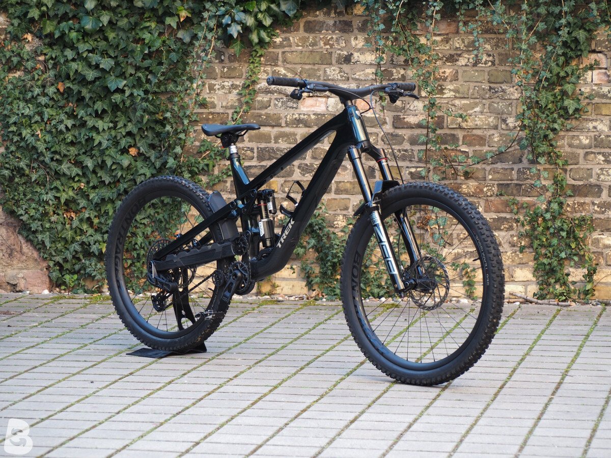Trek Slash 9.9 X0 AXS T-Type Gen 6 2024