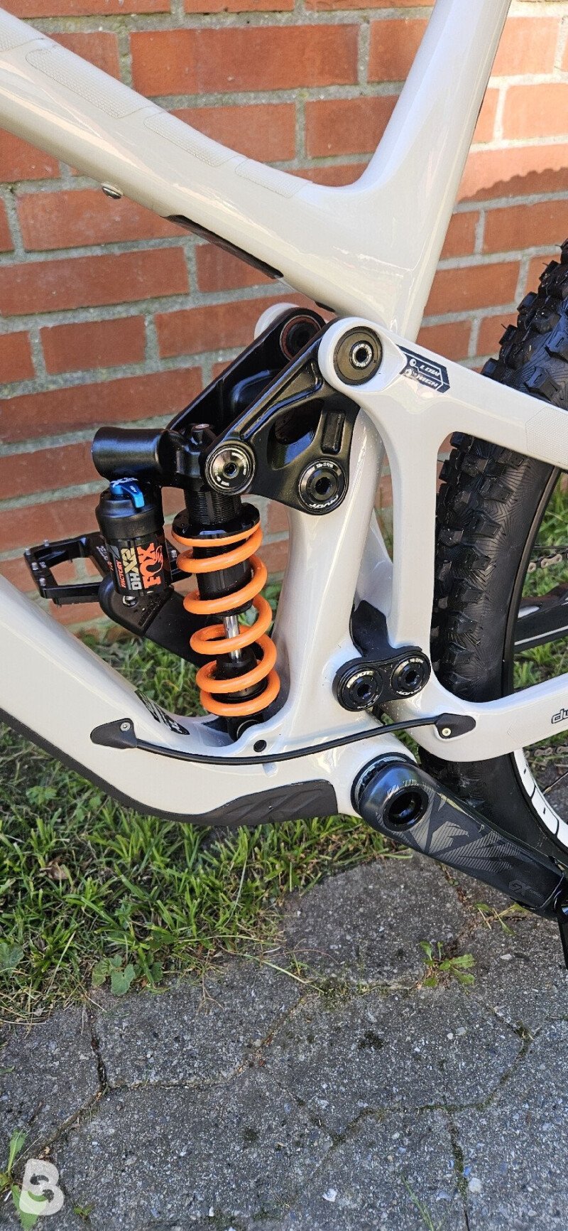 Pivot Switchblade Pro XT/XTR 2021