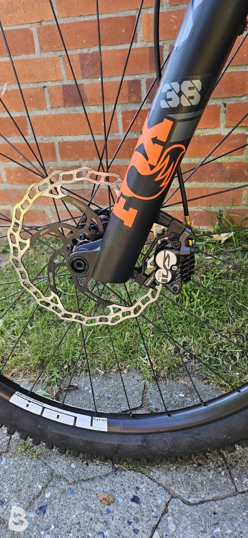 Pivot Switchblade Pro XT/XTR 2021