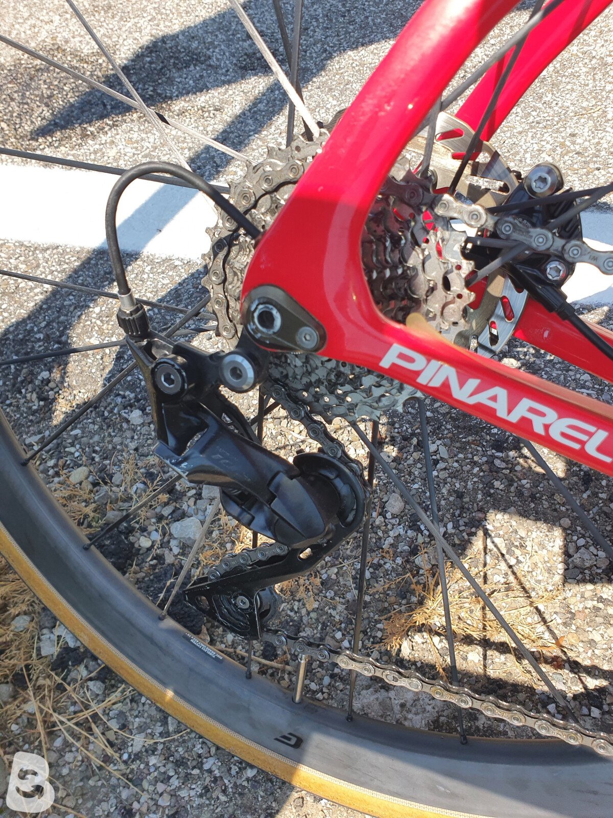 Pinarello PARIS 105 11S 2022