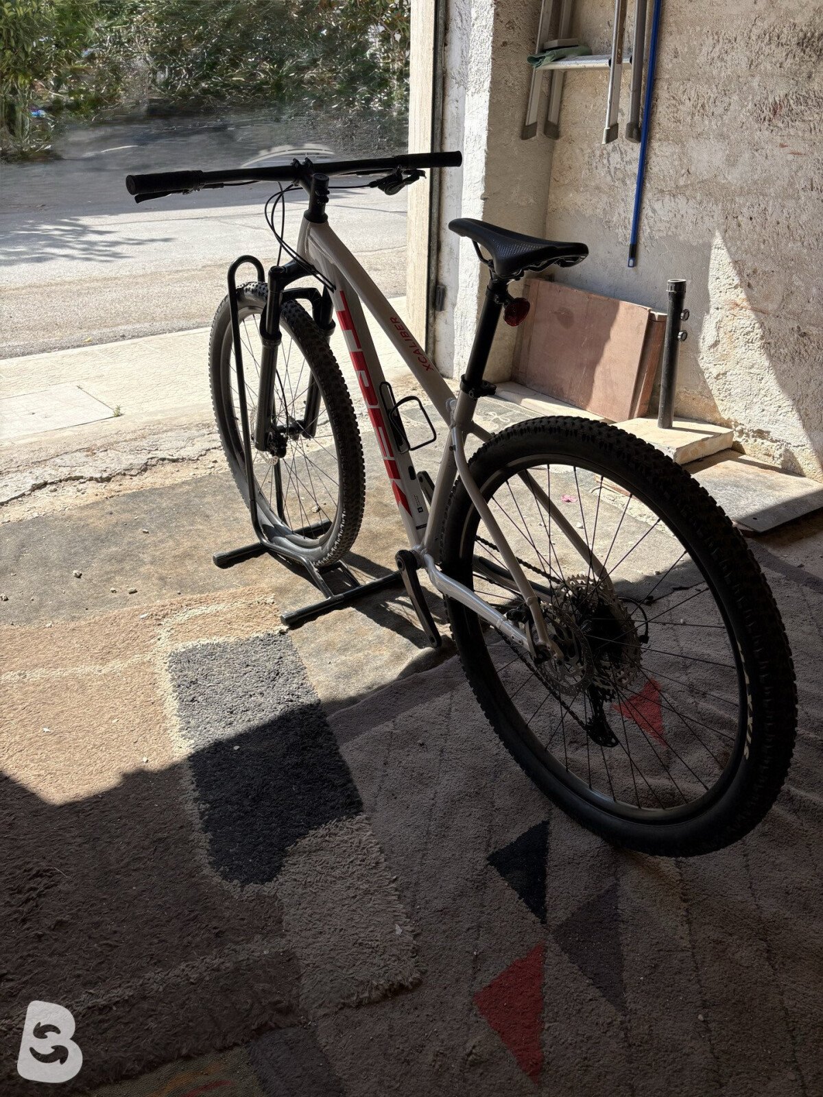 Trek X-Caliber 8 2022