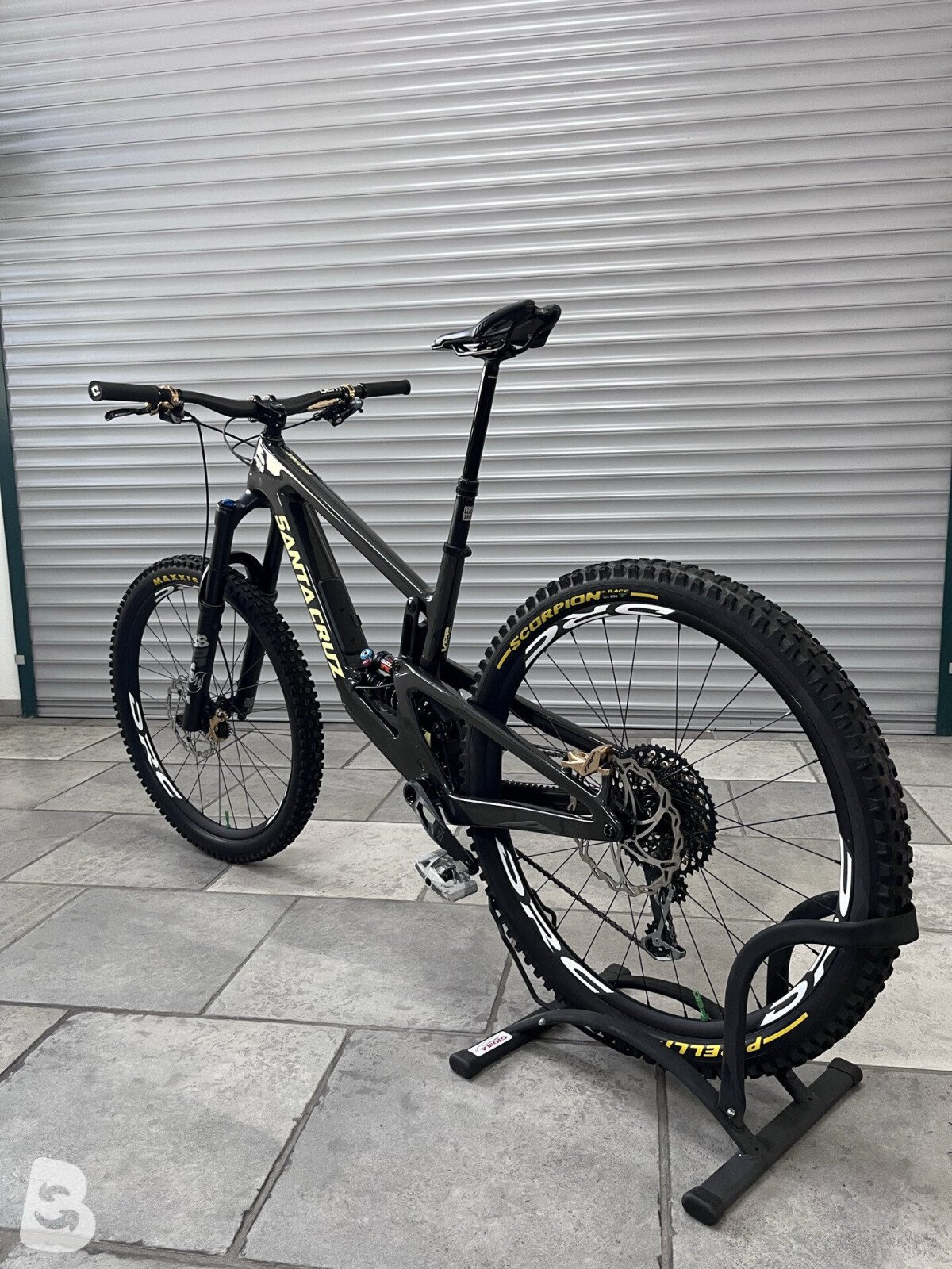 Santa Cruz MEGATOWER X01 / Carbon CC 2024