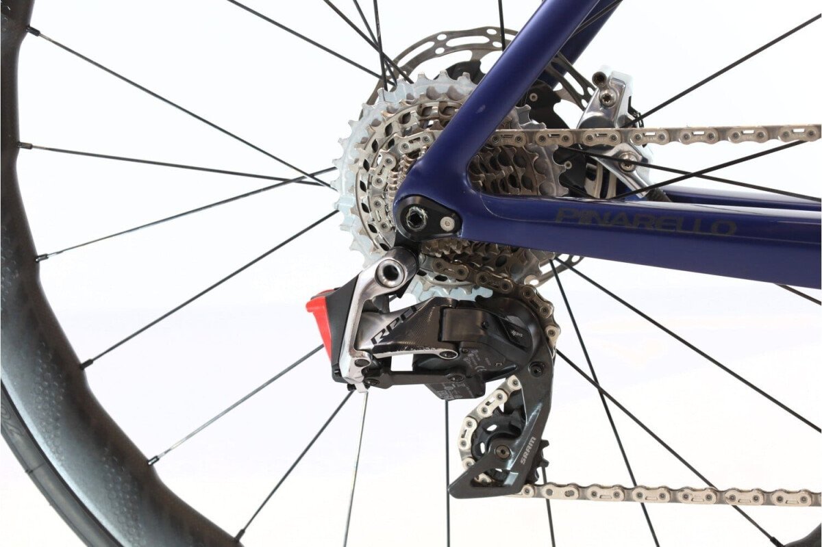 Pinarello Dogma F AXS 12V 2022