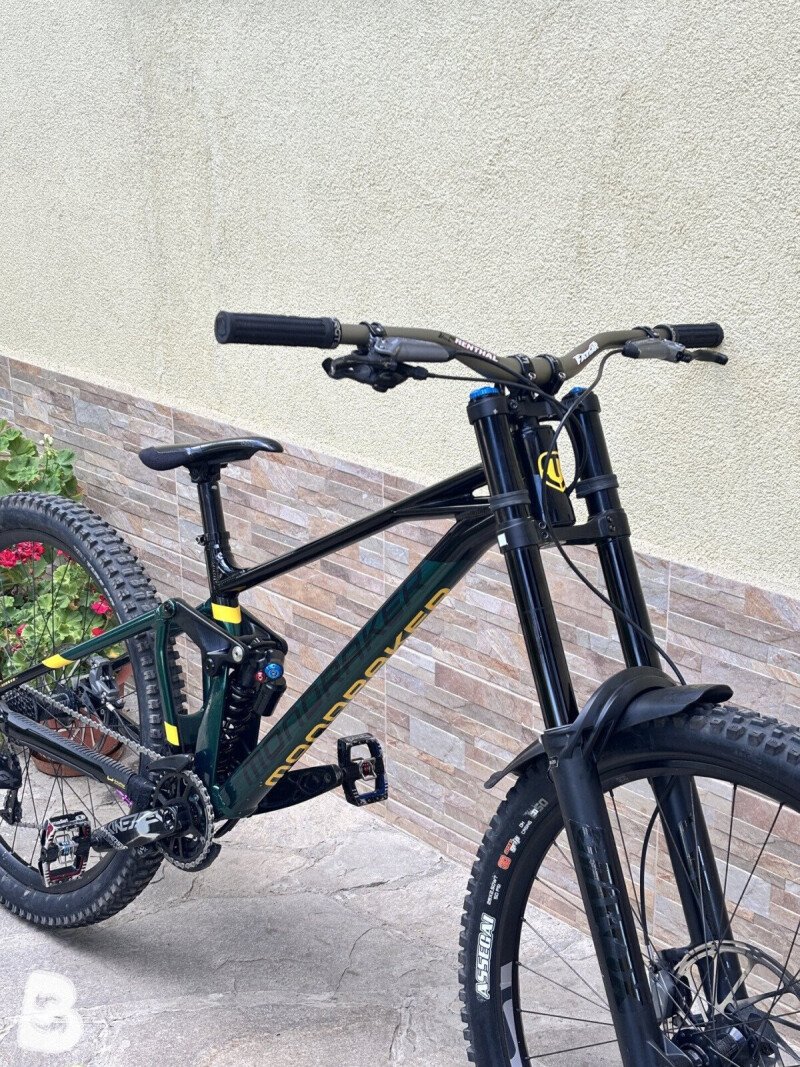 Mondraker Summum R 2022