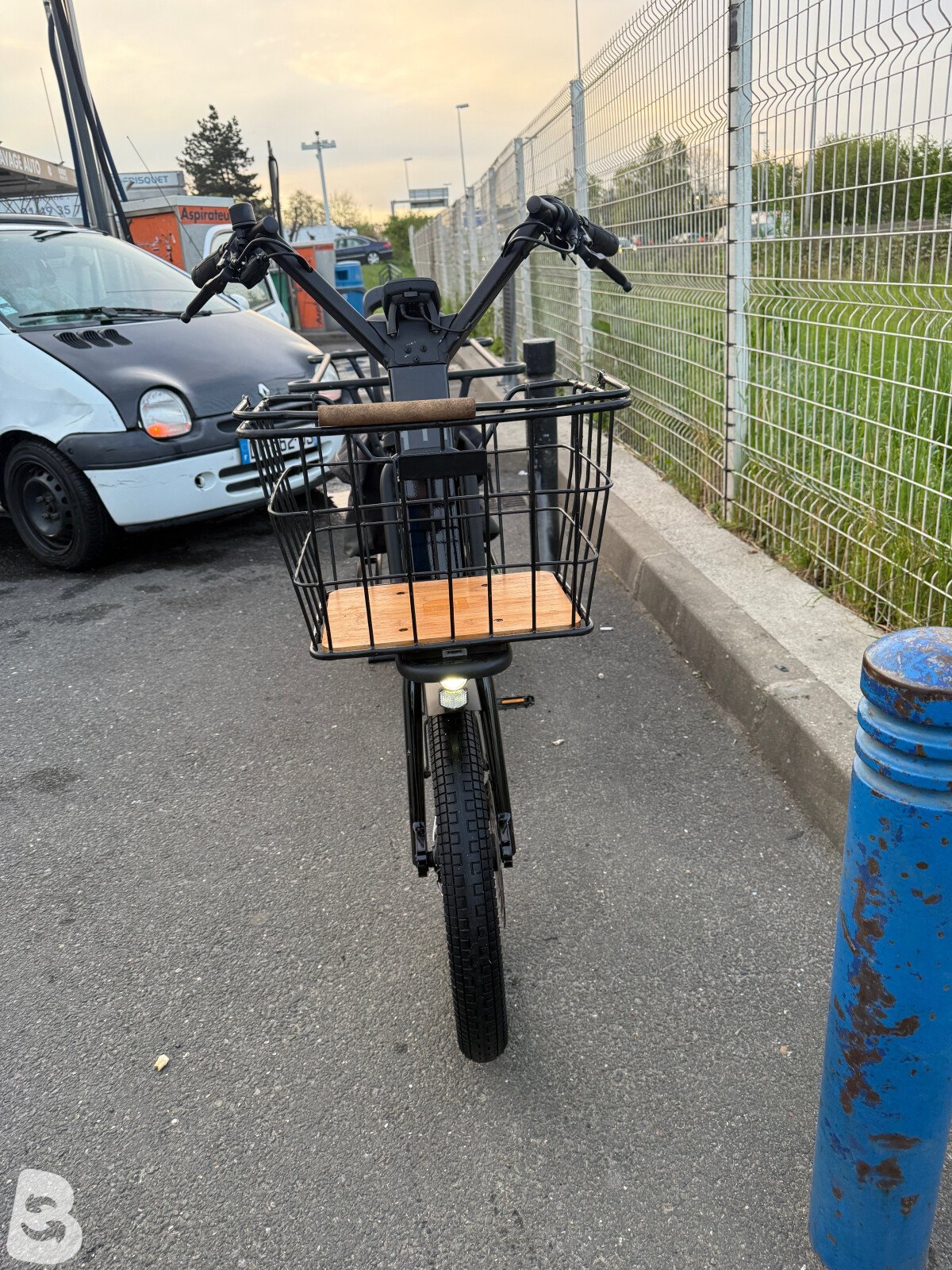 Moustache Lundi 20 Cargo 3 2023