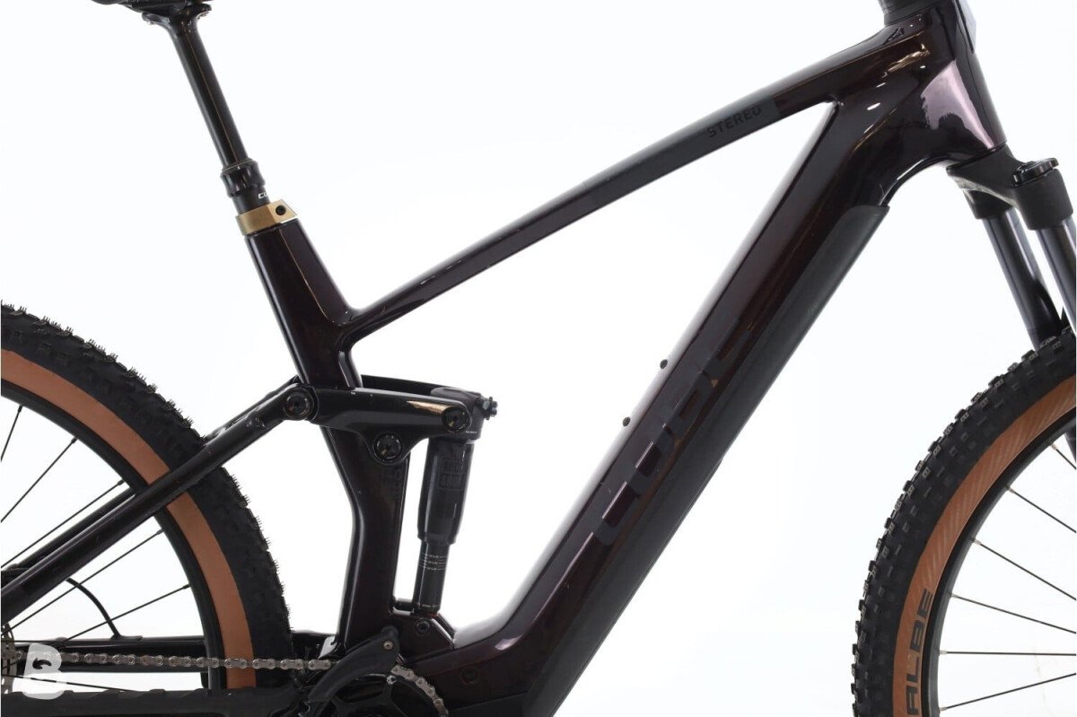 Cube Stereo Hybrid Race XT 2023